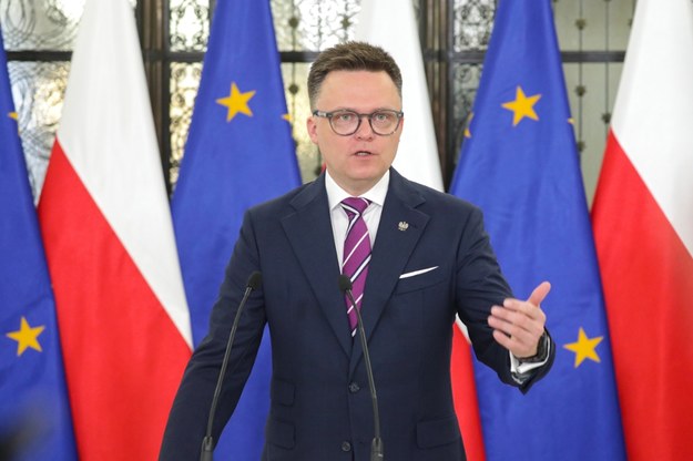 Marszałek Szymon Hołownia powiedział, że jest gotowy na rozmowy z Radą Europy w sprawie immunitetu Marcina Romanowskiego /Tomasz Gzell /PAP