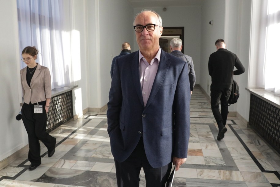 Marszałek Włodzimierz Czarzasty na korytarzu Sejmu. / 	Tomasz Gzell    /PAP