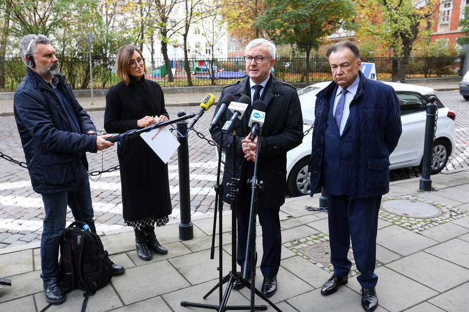 Marszałek województwa mazowieckiego Adam Struzik oraz zastępca dyrektora stołecznego Wojewódzkiego Ośrodka Ruchu Drogowego Tomasz Matuszewski /Rafał Guz /PAP