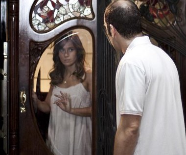 Marta Etura i Luis Tosar w scenie z filmu "Słodkich snów"