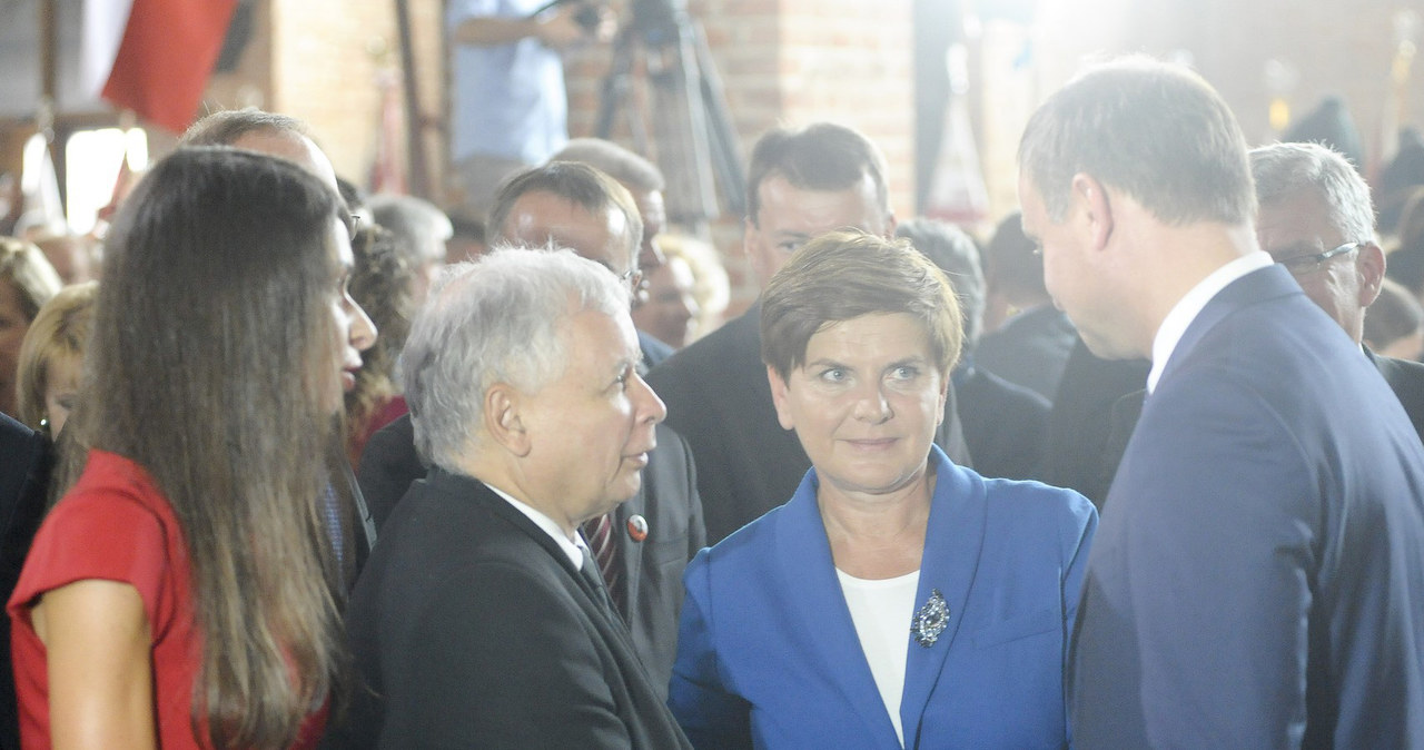 Marta Kaczyńska, Jarosław Kaczyński, Beata Szydło i Andrzej Duda na 35. rocznicy podpisania Porozumień Sierpniowych, 31 sierpnia /Wojciech Stróżyk /Reporter