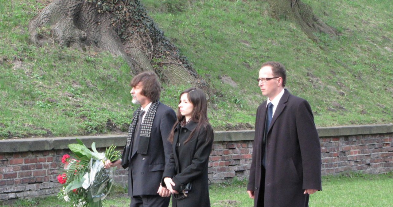 Marta Kaczyńska odwiedziła grób rodziców w Krakowie 