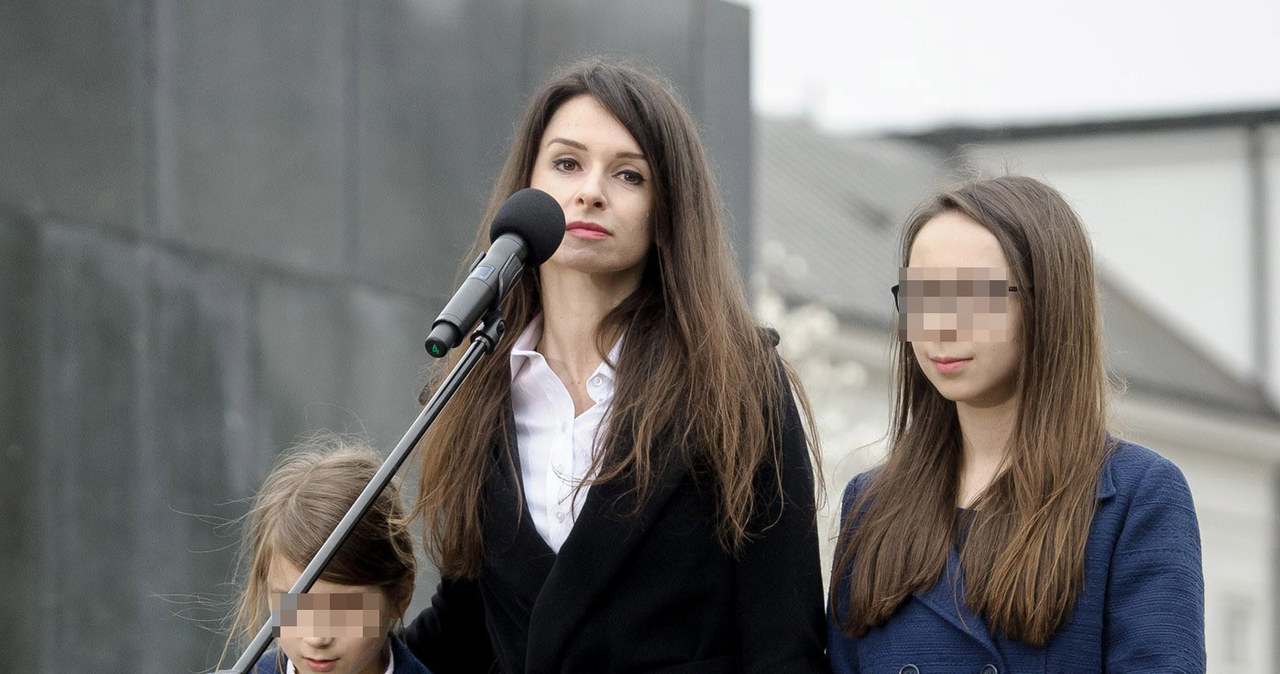 Marta Kaczyńska z córkami /Reporter