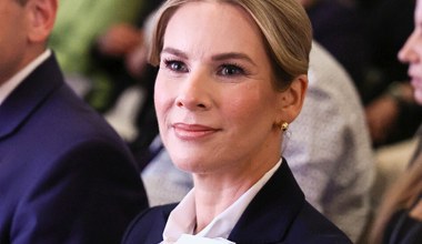 Marta Nawrocka już tego nie ukrywa. Ten gest na zdjęciach mówi sam za siebie