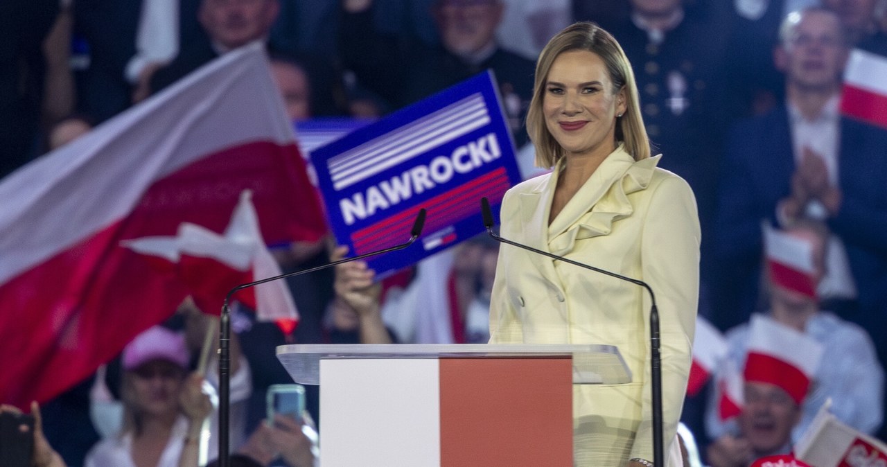 Marta Nawrocka od 18 lat pracuje w służbie celnej. Ile zarabia? /Andrzej Iwańczuk /Reporter