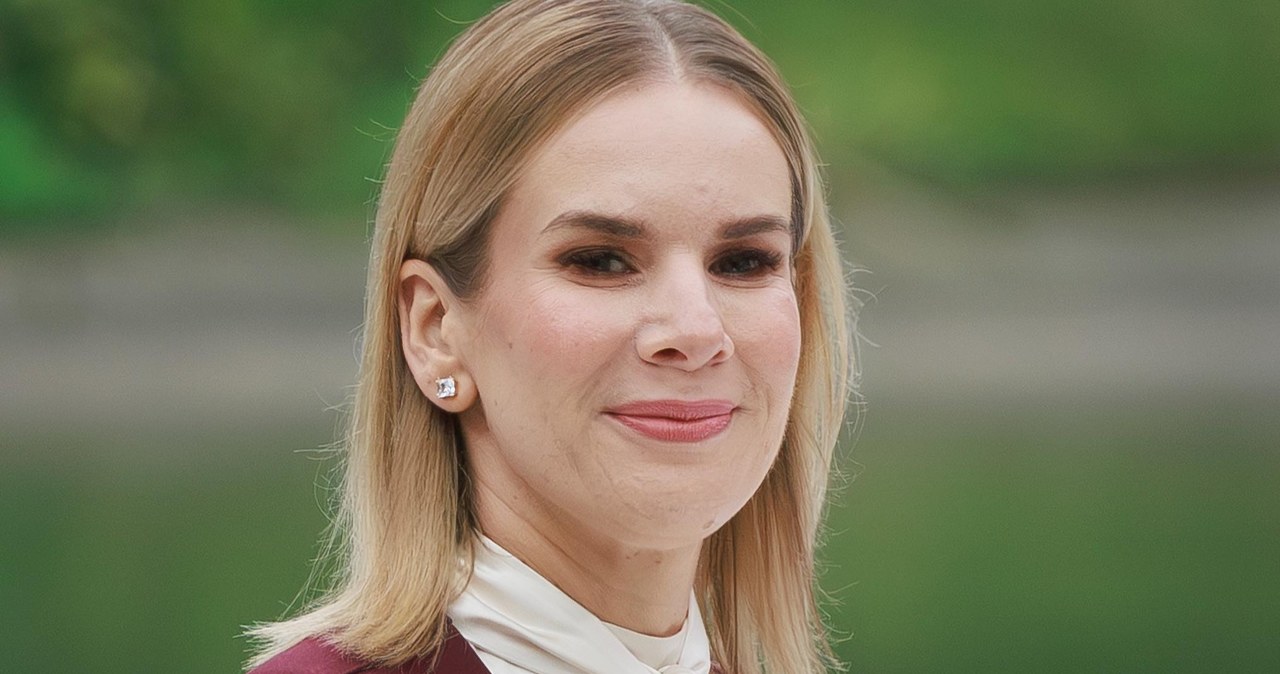 Marta Nawrocka podczas czytania poezji Jana Kochanowskiego. /Jacek Szydlowski / FORUM /Agencja FORUM