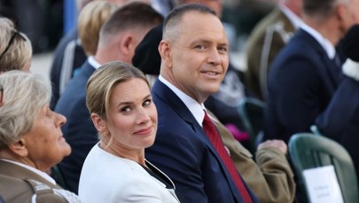 Marta Nawrocka porwała młodych i wieś. Polacy ocenili pierwszą damę po roku działalności