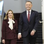 Marta Nawrocka wzięła przykład z księżnej Kate. Założyła hit roku