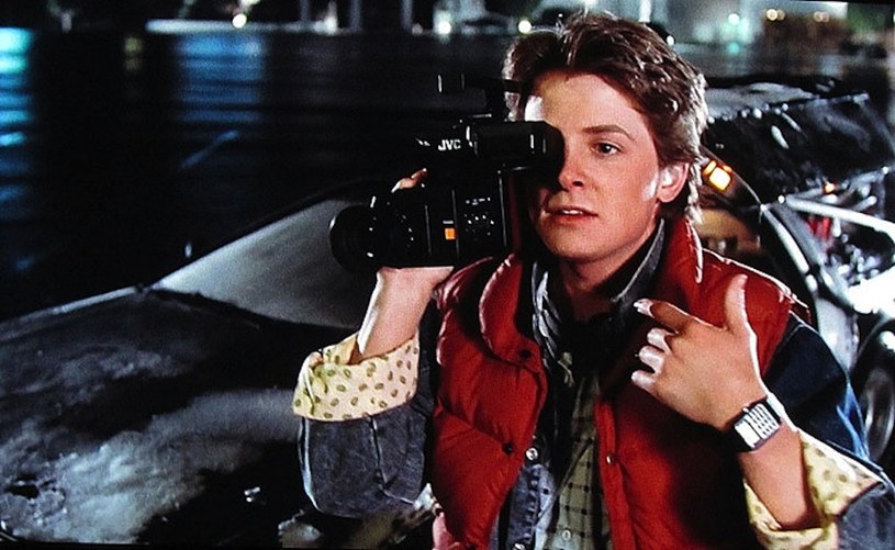 Marty McFly i jego Casio z podręcznym kalkulatorem /materiały prasowe