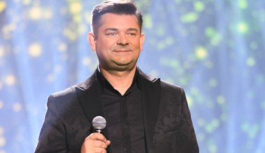 Martyniuk wyszedł na scenę i nagle taka wpadka. Wszyscy patrzyli na jedno