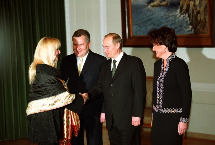 Maryla Rodowicz z Putinem i Kwaśniewskimi /Grzegorz Jakubik /Agencja FORUM