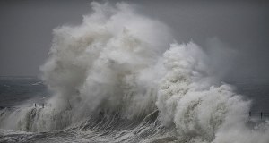 Marynarz wypadł za burtę, nadano sygnał "mayday". Akcja ratunkowa na Morzu Północnym