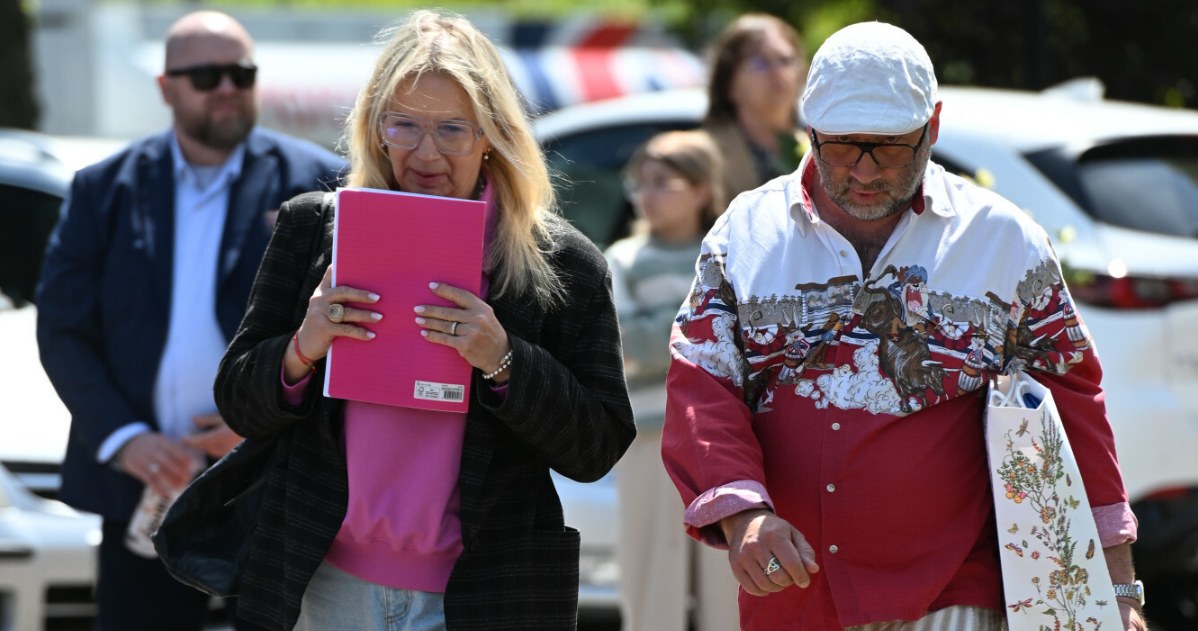 Marzena Rogalska na pogrzebie Tomasza Jakubiaka /Artur Zawadzki/REPORTER /East News