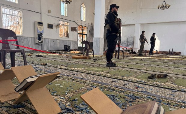 Masakra w meczecie. Wielu zabitych i rannych w wybuchu