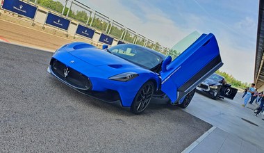 Maserati MC20 na torze Autodromo di Modena