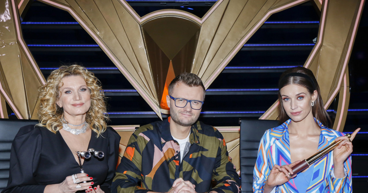 "Mask Singer": Joanna Trzepiecińska, Kacper Ruciński i Julia Kamińska na planie programu /Baranowski Michał  /AKPA