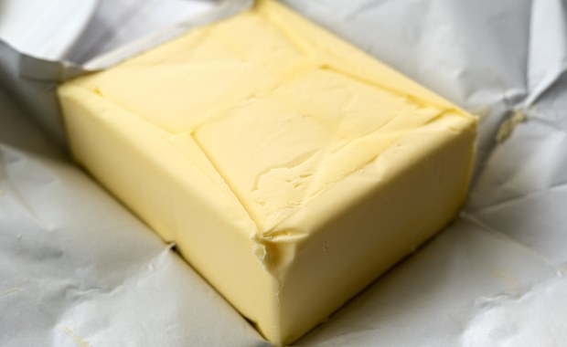 Masło najtańsze od lat. Powodów jest kilka
