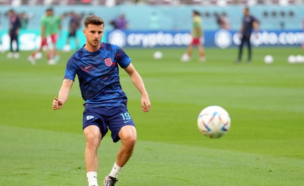 Mason Mount przeszedł z Chelsea do Manchesteru United