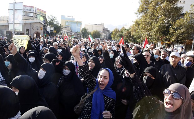 Masowe protesty w Iranie. „Egzystencjalne zagrożenie dla reżimu”