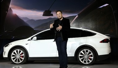 Masowe zwolnienia w Tesli. Musk: „To przygotowania do rozwoju”