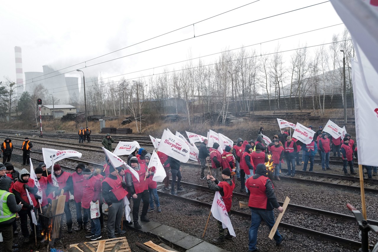 Masówki w kopalniach. W środę zbierze się sztab protestacyjno-strajkowy 