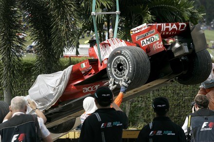 Massa tak kończy w tym sezonie / Kliknij /AFP