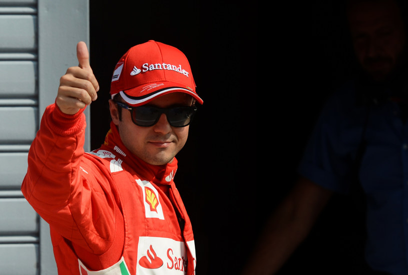 Massa tylko dobrą jazdą może zapewnić sobie pozostanie w Ferrari /AFP