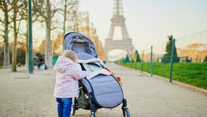 Masz 29 lat? Francuski rząd przypomni ci, że już czas na dziecko