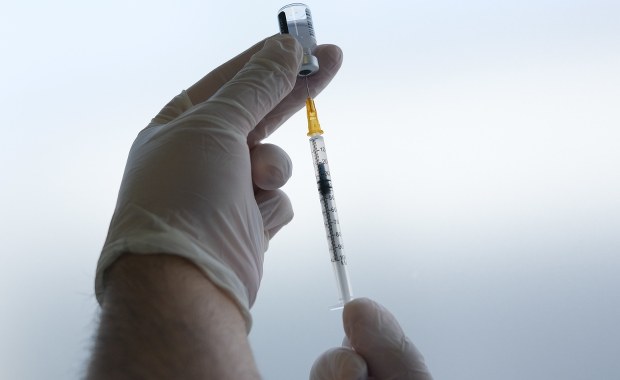 Masz 36 lub 37 lat? Zarejestruj się na szczepienie przeciw Covid-19