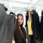 Masz je jeszcze w szafie? Dekadę temu były hitem, dziś znów wracają do łask