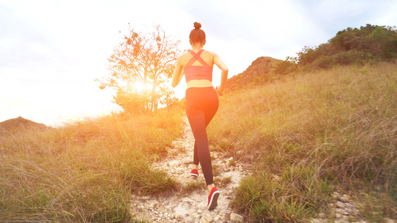 Masz kłopoty z nadciśnieniem? 30 minut slow joggingu dziennie, 5 razy w tygodniu skutecznie obniża ciśnienie /123RF/PICSEL