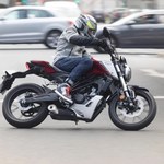 Masz prawo jazdy kat. B? Możesz jeździć motocyklem, nie tylko 125