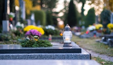 Masz problem ze znalezieniem grobu na cmentarzu? Przeczytaj, a trafisz bez problemu