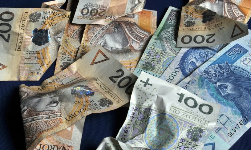 Masz takie banknoty w portfelu? Nie zapłacisz nimi za zakupy