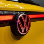 Masz takie logo na swoim aucie? Może cię słono kosztować