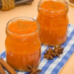 musy owocowe Masz w domu nadmiar dyni i jabłek? Zrób z nich puszysty mus, który zachwyca kolorem i smakiem