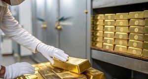 Masz złoto? Pilny komunikat z rynków. Cena kruszcu runęła