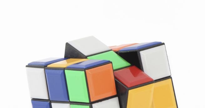 Maszyna o nazwie Dygestorium III ułożyła kostkę Rubika w 3,25 sekundy. /123RF/PICSEL