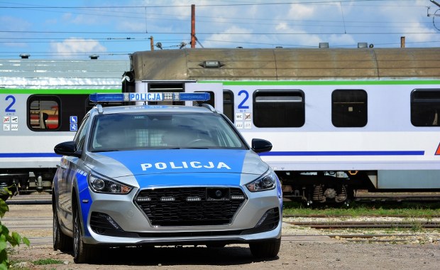 Maszynista nagle zgłosił poważny problem. Akcja służb