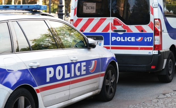 Materiały wybuchowe w pokoju hotelowym koło Paryża. Mężczyzna z Donbasu zatrzymany 