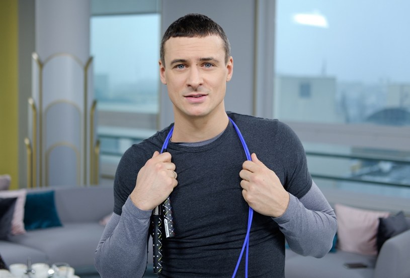 Mateusz Damięcki zdradził, że tęskni za teatrem /Bartosz Krupa /East News