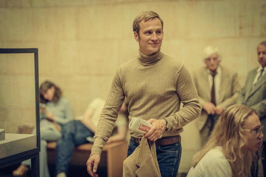 Mateusz Janicki na planie filmu "Pan Samochodzik i Templariusze" /Netflix  /Materiały prasowe