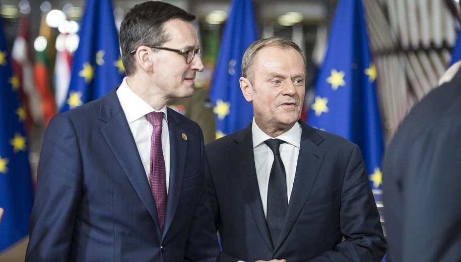 Mateusz Morawiecki i Donald Tusk /	Wiktor Dąbkowski   /PAP