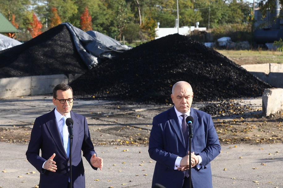Mateusz Morawiecki i Jacek Sasin /Rafał Guz /PAP