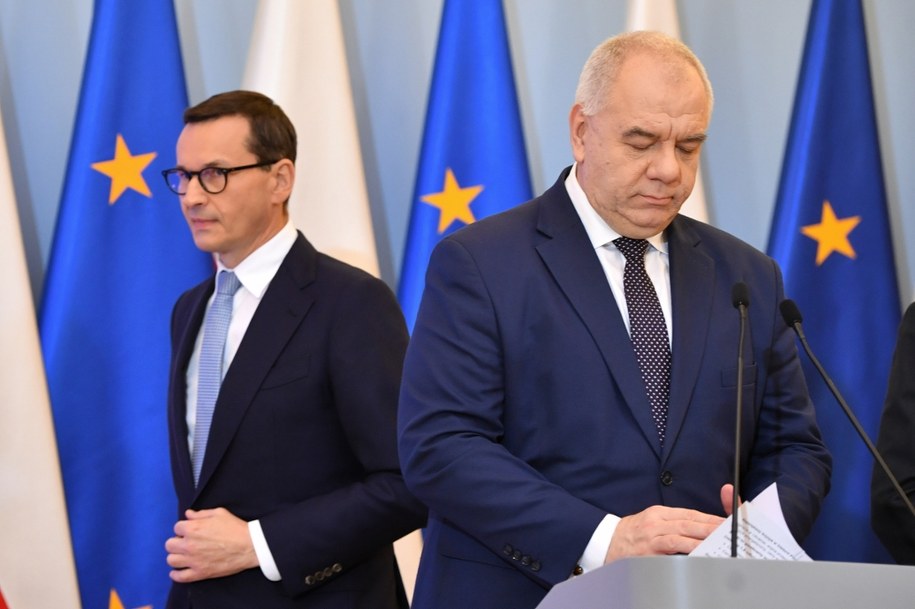 Mateusz Morawiecki i Jacek Sasin / 	Radek Pietruszka   /PAP