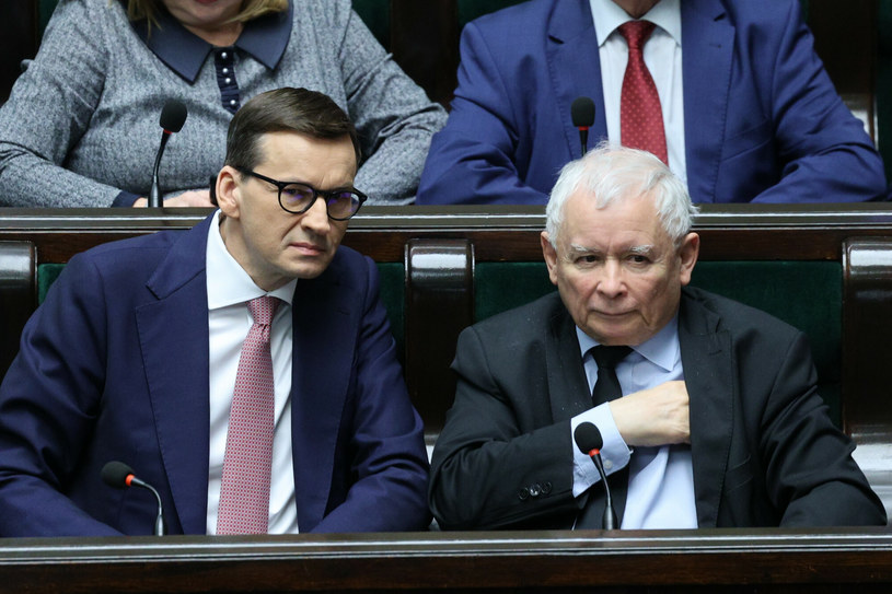 Mateusz Morawiecki i Jarosław Kaczyński / fot Jacek Dominski /Reporter