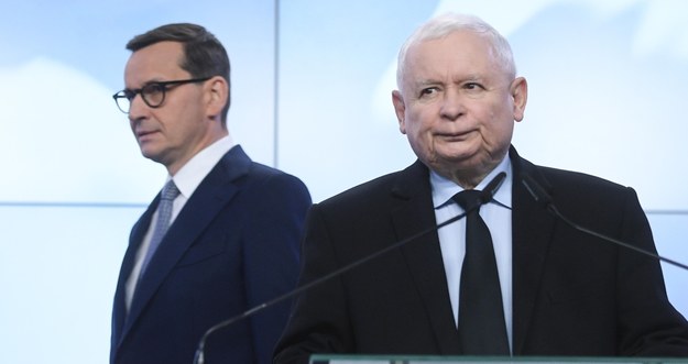 Mateusz Morawiecki i Jarosław Kaczyński / 	Marcin Obara  /PAP