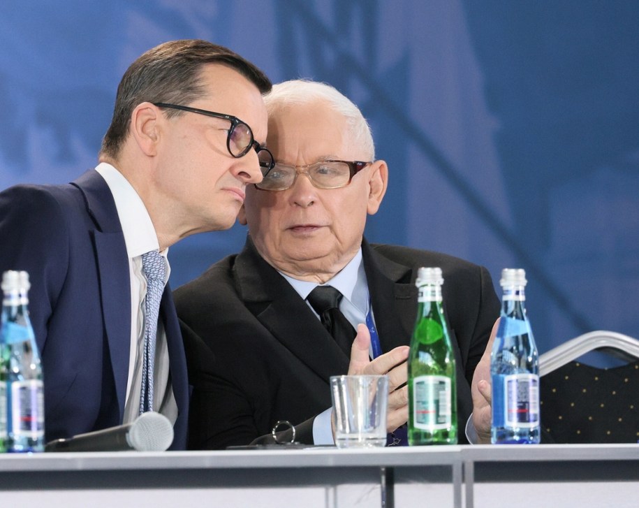Mateusz Morawiecki i Jarosław Kaczyński /Pawel Wodzynski/East News /East News