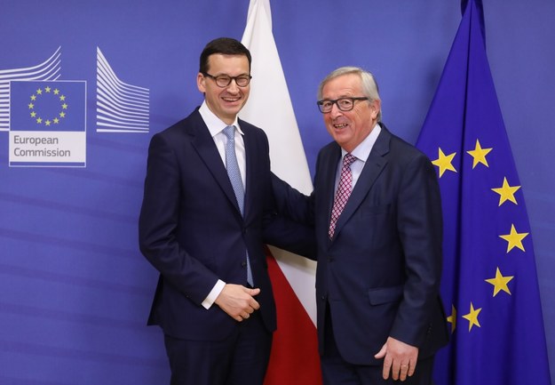 Mateusz Morawiecki i Jean-Claude Juncker /Paweł Supernak /PAP