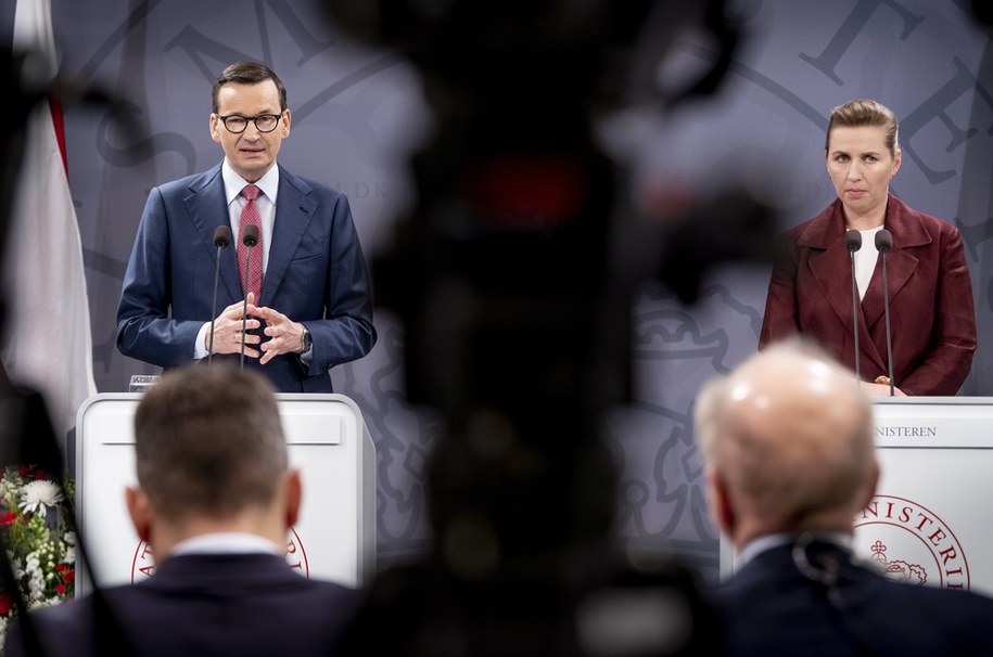 Mateusz Morawiecki i Mette Frederiksen /LISELOTTE SABROE    /PAP/EPA